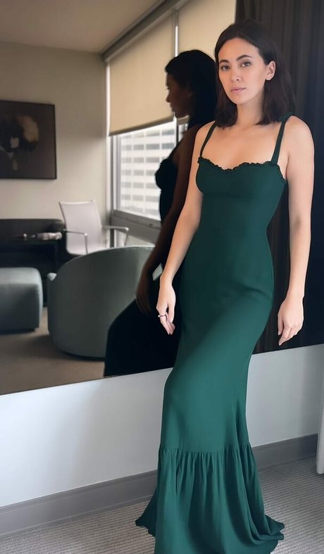 Jessica Yu Li Henwick model pornographic pictures