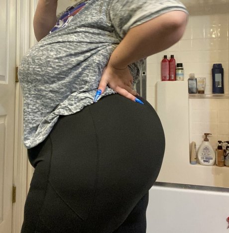 fatbae erotic model picture