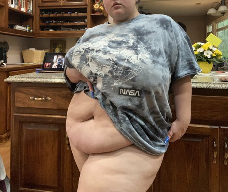 fatbae exclusive model images