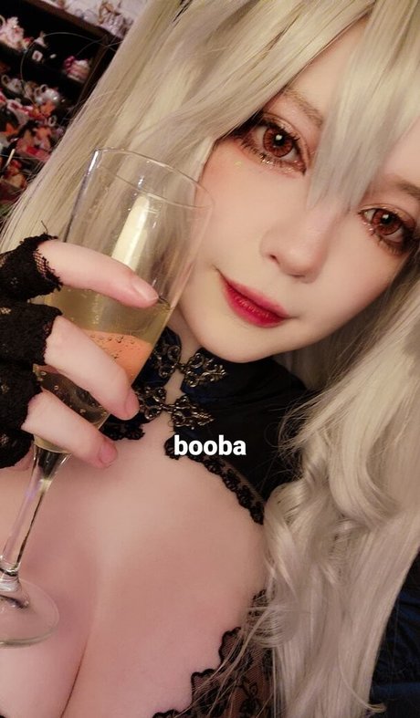Tsuruko The Alien model porn photo