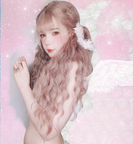 Tsuruko The Alien star top img