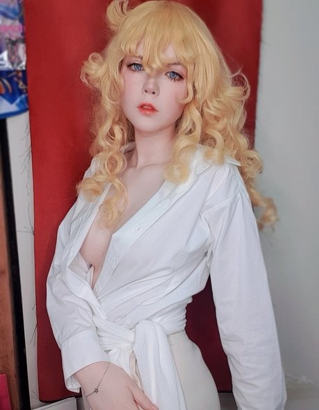 Tsuruko The Alien star naked pics