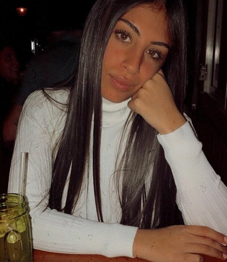 Shahar Halaf pornstar high quality image