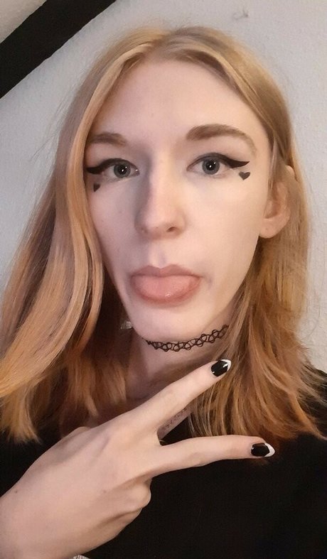 Lenathelicious star top archive