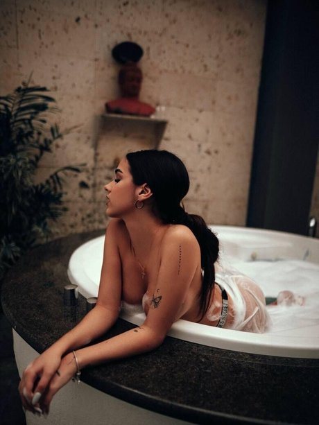 Susy Towerssusy model top gallery
