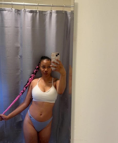 CallmeCoconasty model top pictures