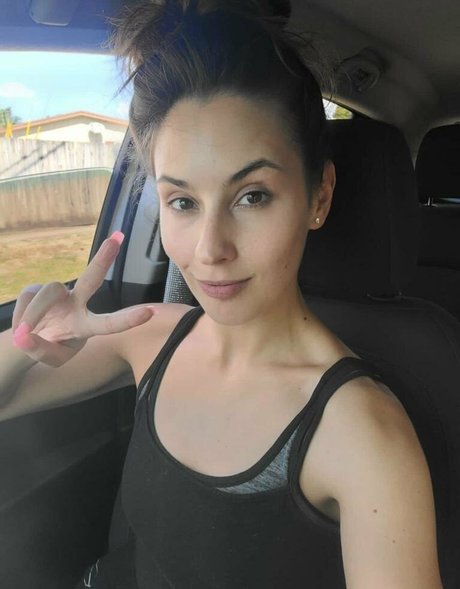 kyliecupcake actress image
