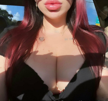 throatgoatkatie model nudes photo
