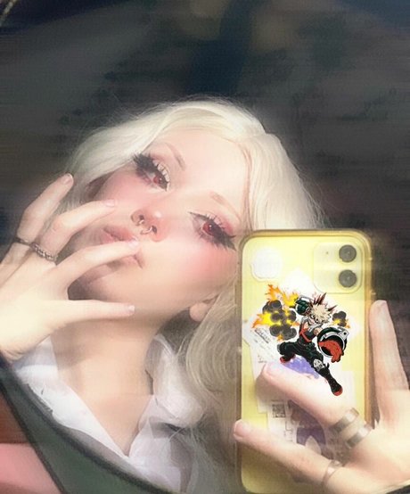 pipssqueakss sex pornstar image