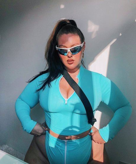 perfect tits onlyfans pornos photos
