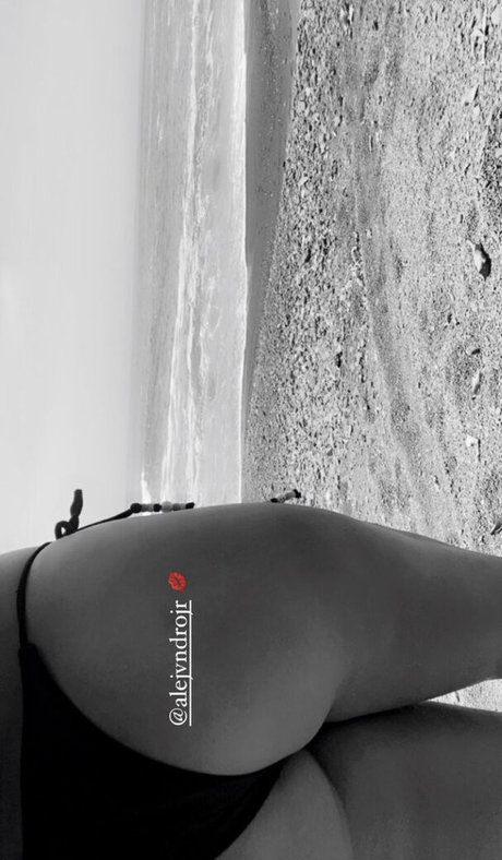 Itzel Lozano xxx actress picture