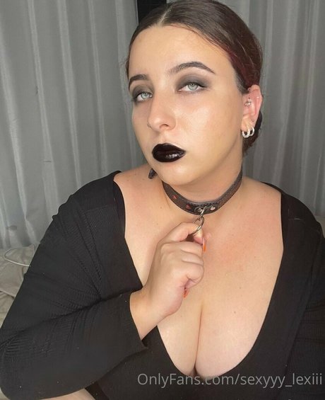 sexyyy lexiii pornographic actress photos