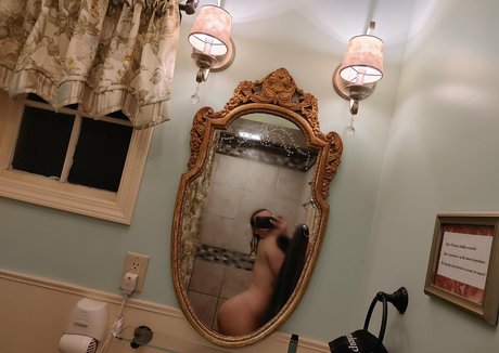 ashleyblaydefree perfect actress image