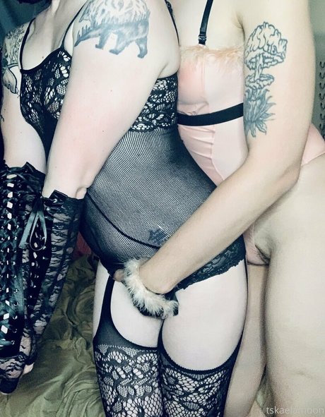tskaelamoon erotic pornstar photos