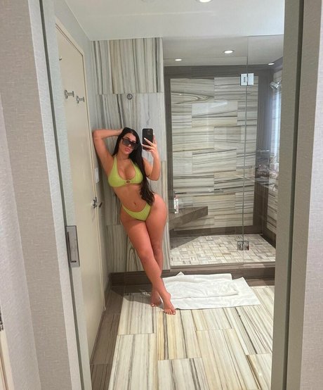 Danielle P model porn galleries