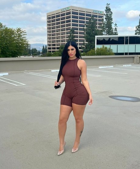 black pawg onlyfans pretty pic