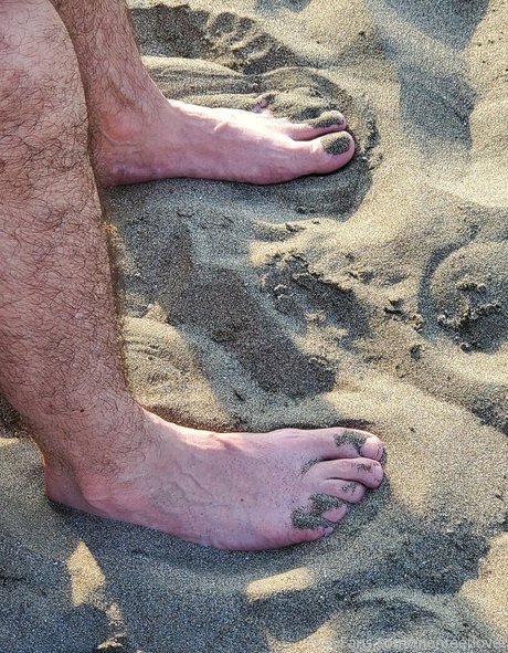 menfeetlover art model image