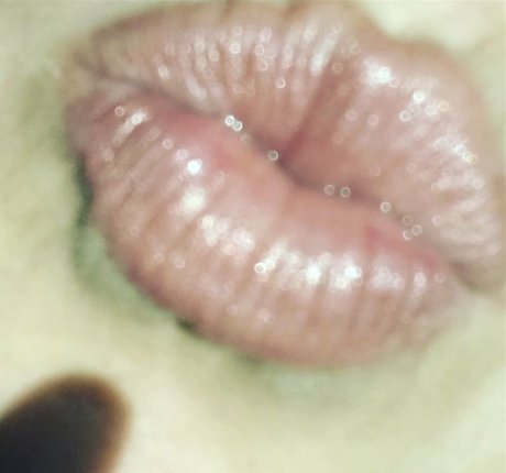mzcourtneycummz star nice gallery
