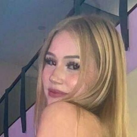 Ariane Davis top profile image