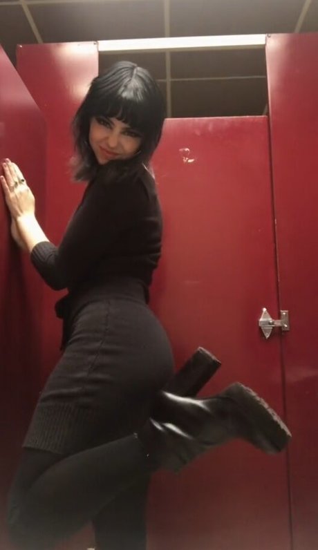 OkayGnomie pornstar nice photo