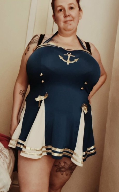 fat pawg onlyfans art naked pic