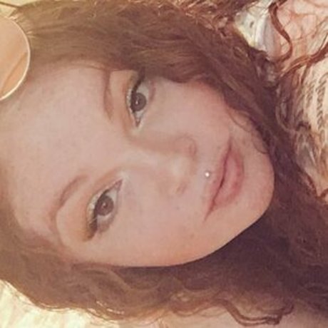 Allison Been Mobn beautiful actress photo