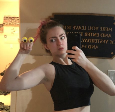 SuopOnTwitch xxx star galleries