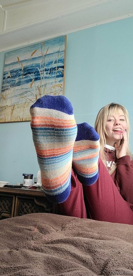 Sativa Skies beautiful model pics