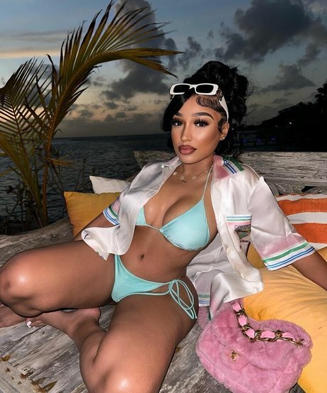 Ella Bandz star nice archive