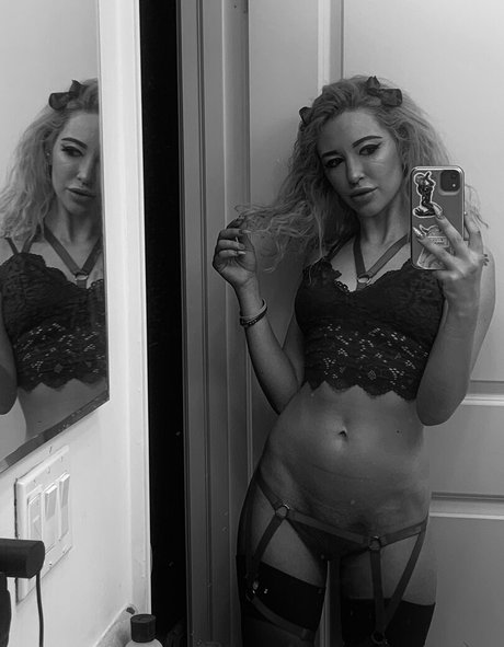 modeljenn sex star picture