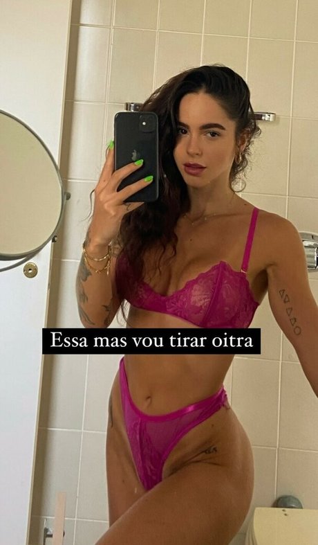 Manu Guglielmi nude model images