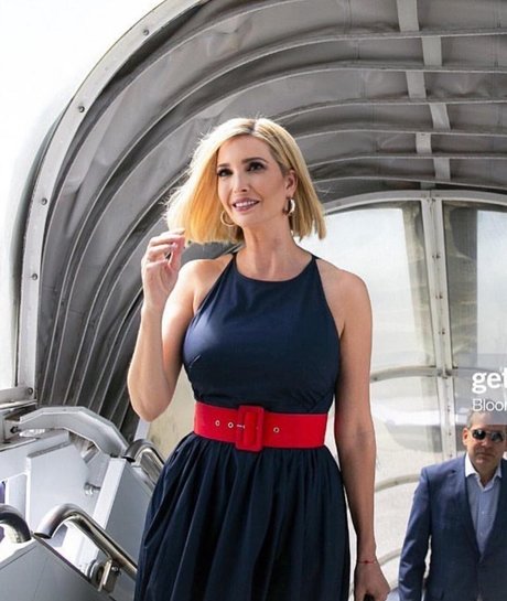 Ivanka Trump nude pornstar picture