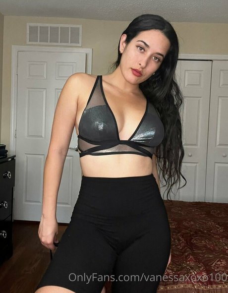 vanessaxoxo100 profile image