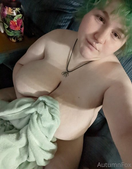 perkyfox nice model pics