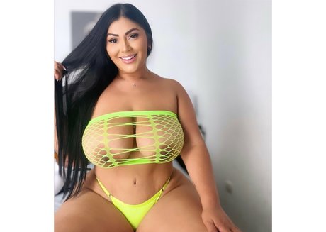 Daniela Amador model high quality pics
