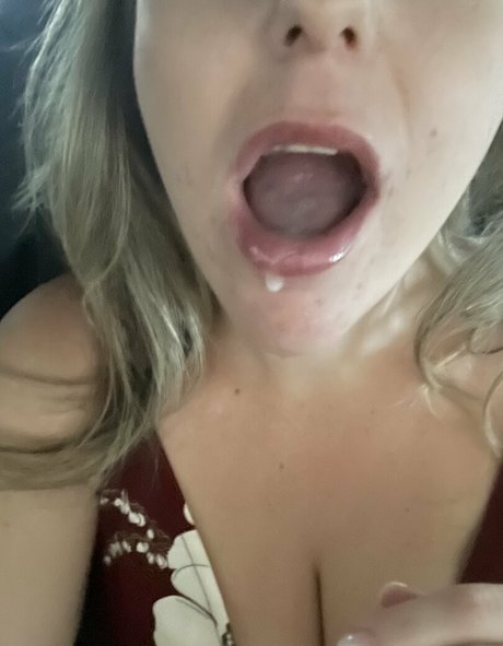 secretary onlyfans pretty gallery