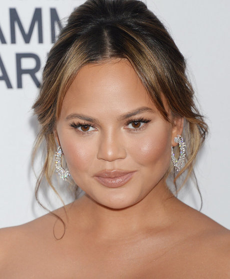 Chrissy Teigen exclusive model picture