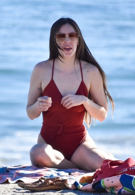 Scout Willis model perfect gallery