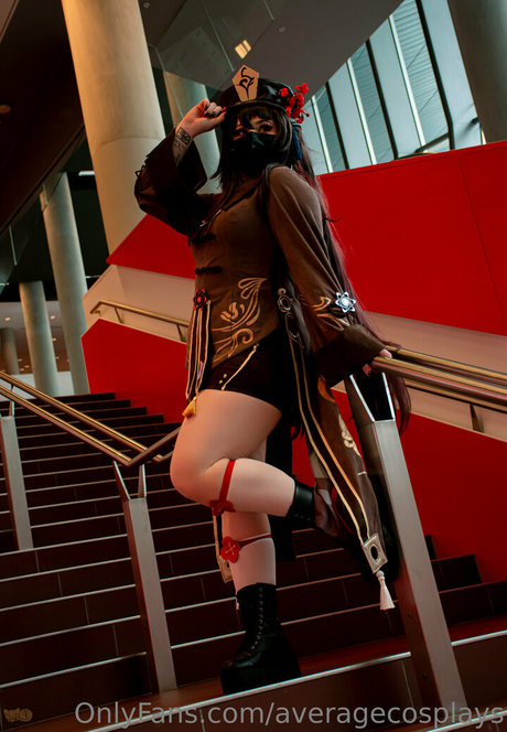 averagecosplays top profile image