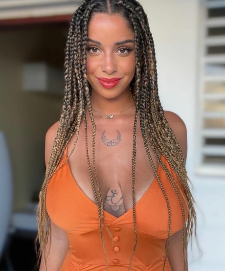 Miiaroma2 pornstar nice pic