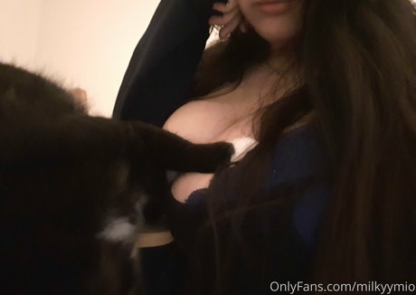 sucking tits onlyfans free photos
