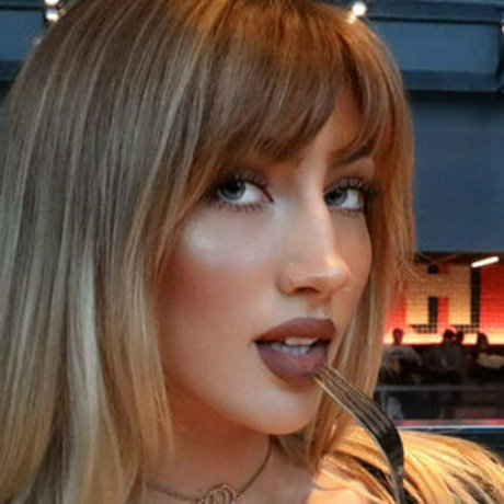 bigmouthbella pornstar xxx photos