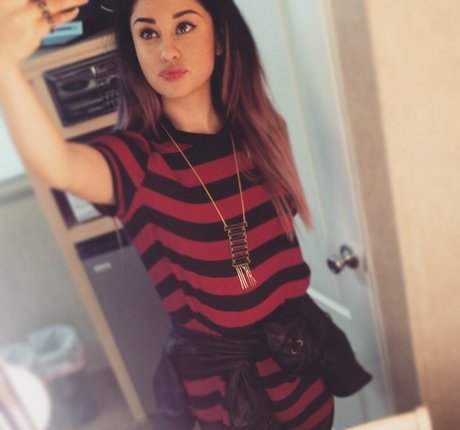 Yvette Monreal nice star photos