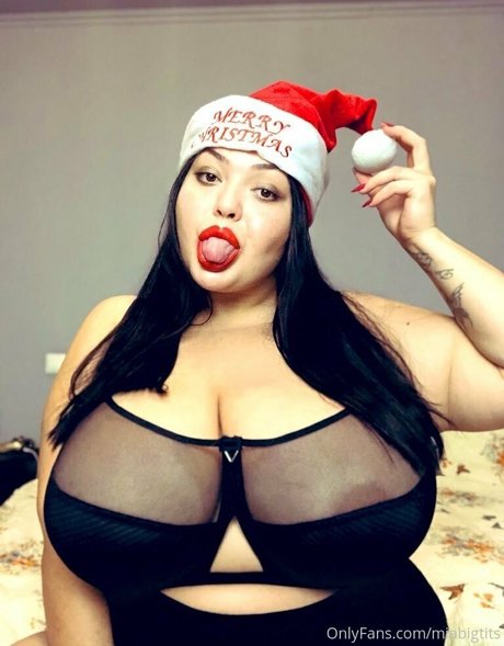 Miabigtits art pornstar pic