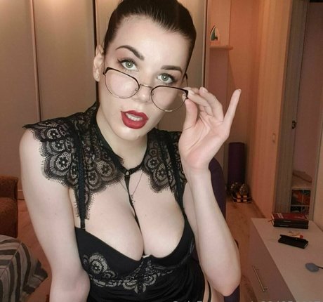 momsaysitsokey pornstar naked pics