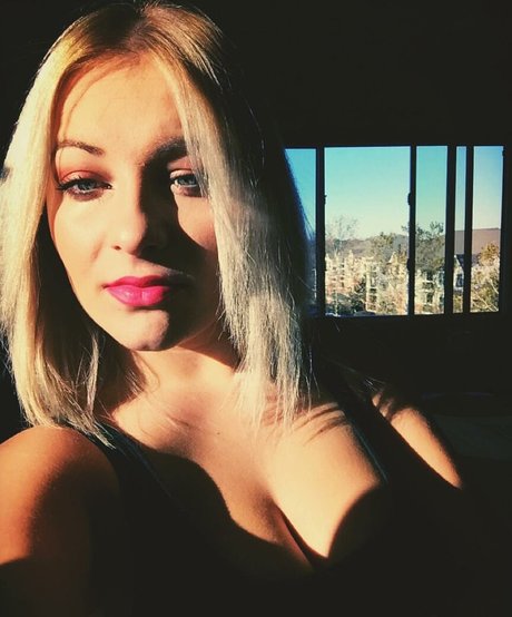 Mirjana Matic hot actress img