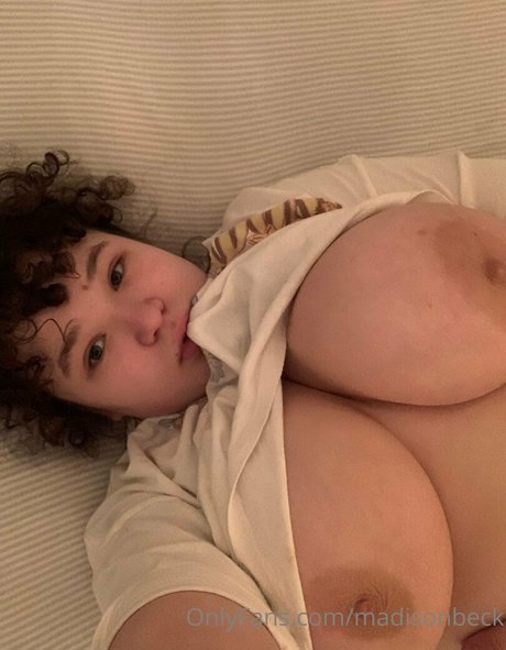 madisonbeck sex model image