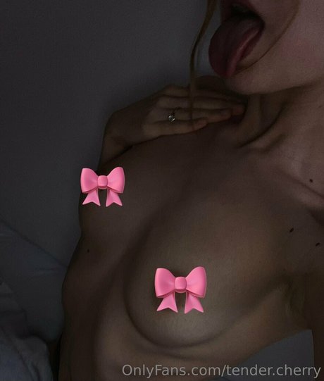 tender cherry model naked galleries
