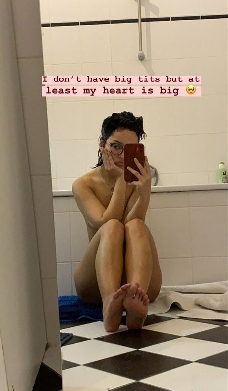 aestheticnsfwvibes nudes actress pic