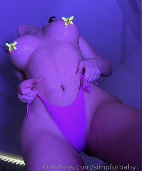 Tara Bakracevic actress image